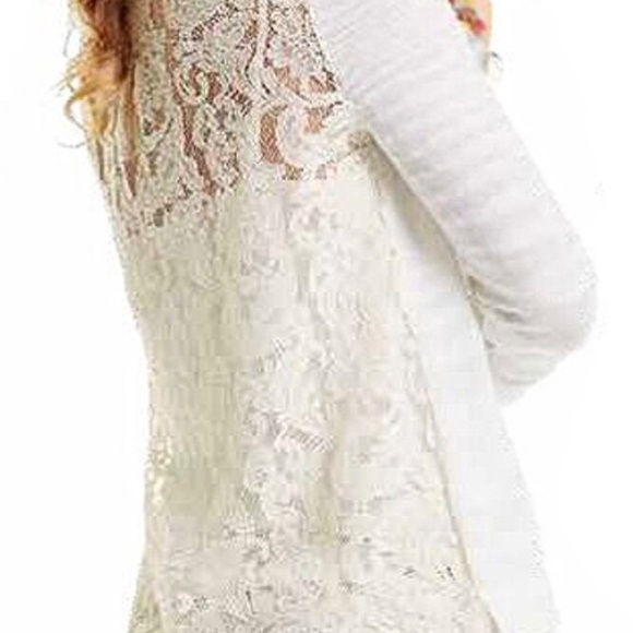 Cabi Sophia Sweater Women’s Medium Long Sleeve Sheer Lace Back Style 5005 NWT - Picture 2 of 9